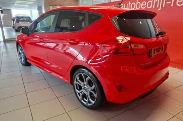 Ford Fiesta (2021) thumbnail 4