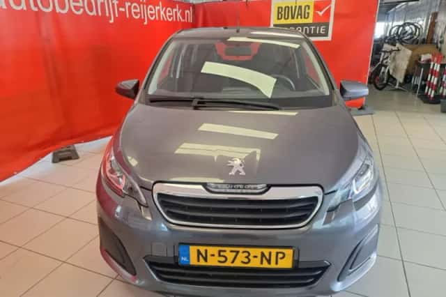 Peugeot 108 (2022) thumbnail 6