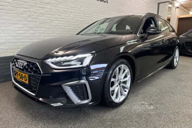 Audi A4 (2021) thumbnail 3