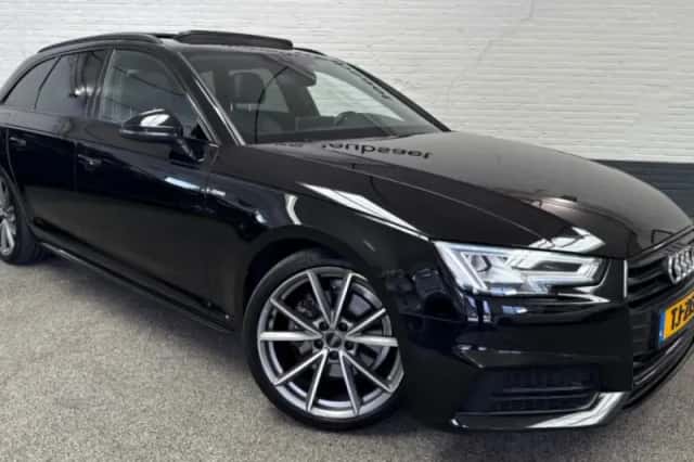 Audi A4 (2018) thumbnail 1