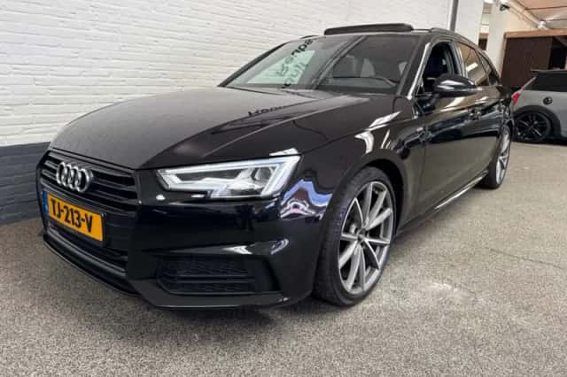 Audi A4 (2018) thumbnail 3