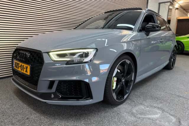 Audi RS3 (2019) thumbnail 3
