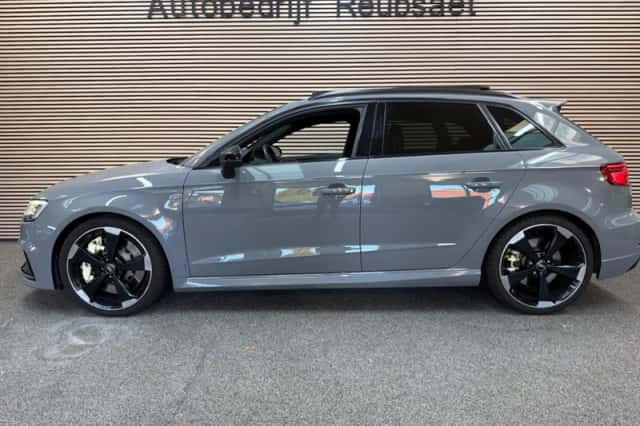 Audi RS3 (2019) thumbnail 5