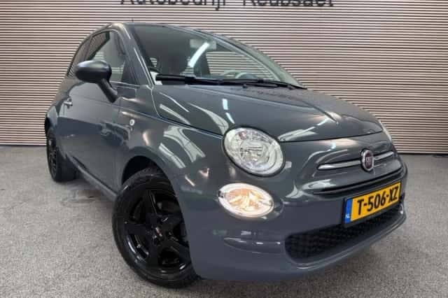 Fiat 500 (2021) thumbnail 1