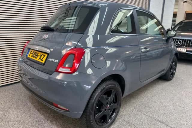 Fiat 500 (2021) thumbnail 6