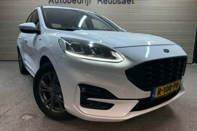 Ford Kuga (2020) thumbnail 2