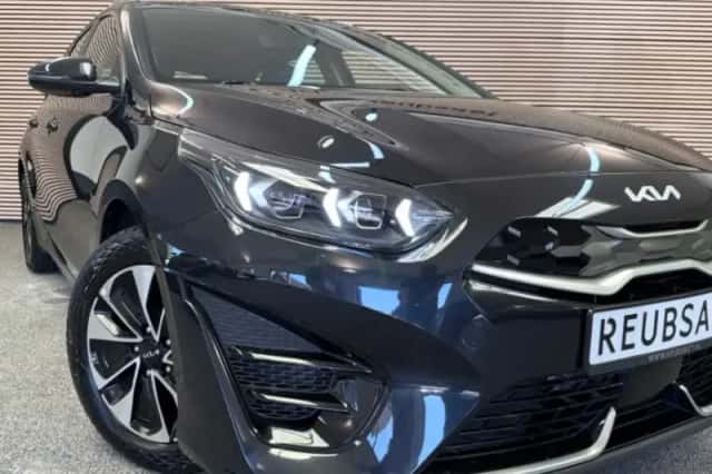 Kia Ceed (2023) thumbnail 1