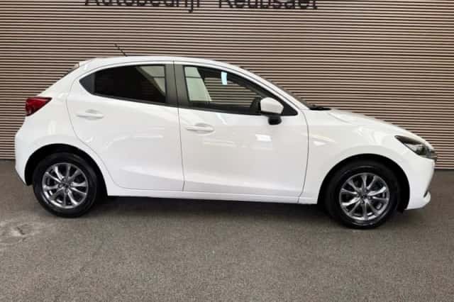 Mazda 2 (2023) thumbnail 6