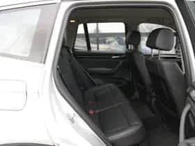 BMW X3 (2014) thumbnail 31