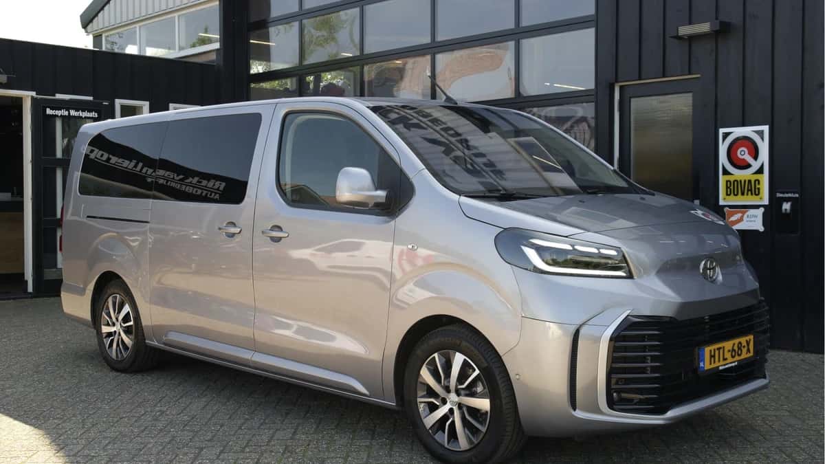 Toyota Proace (2024) — foto 1