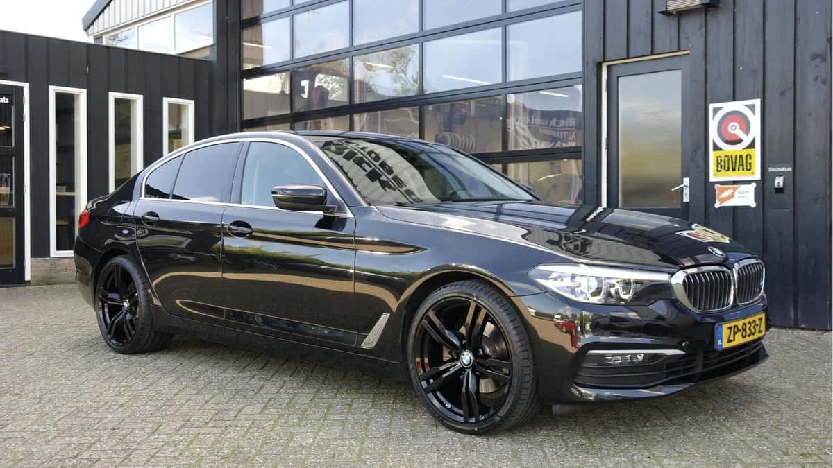 BMW 5-Serie — foto 1