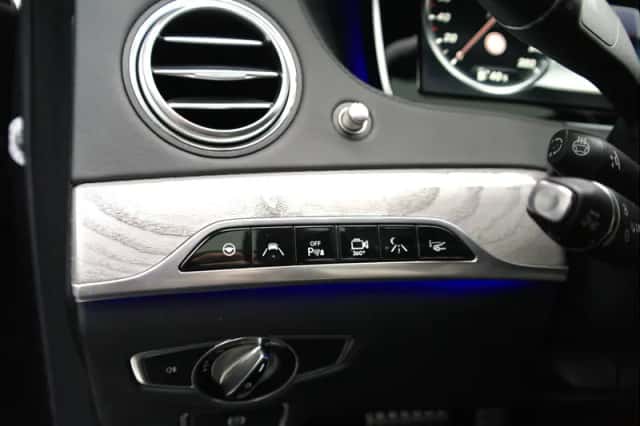 Mercedes-Benz S-Klasse (2016) thumbnail 11