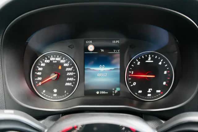 Mercedes-Benz Vito (2024) thumbnail 13