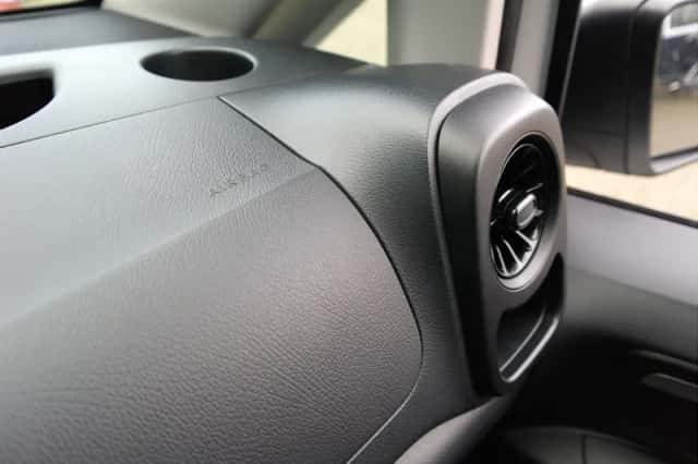 Mercedes-Benz Vito (2024) thumbnail 26