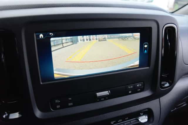 Mercedes-Benz Vito (2024) thumbnail 7