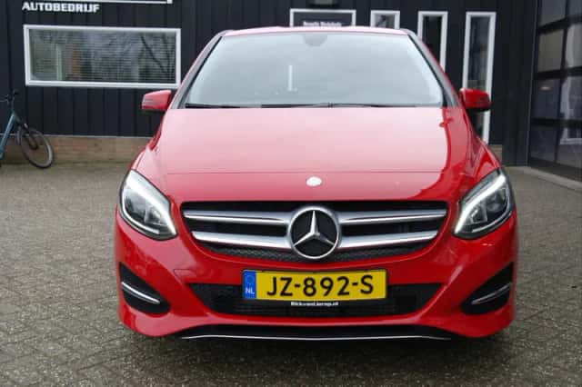 Mercedes-Benz B-Klasse (2016) thumbnail 6