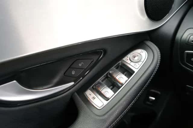 Mercedes-Benz GLC-Klasse (2020) thumbnail 35