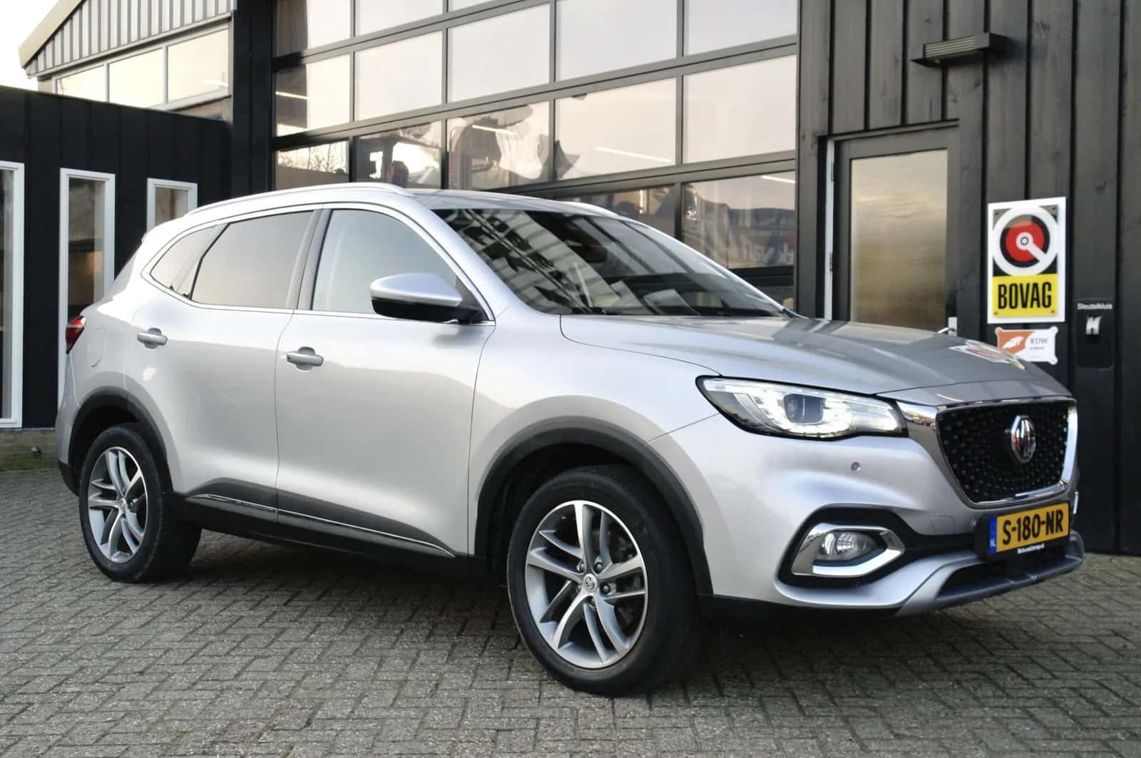 MG MG HS (2022) — foto 1