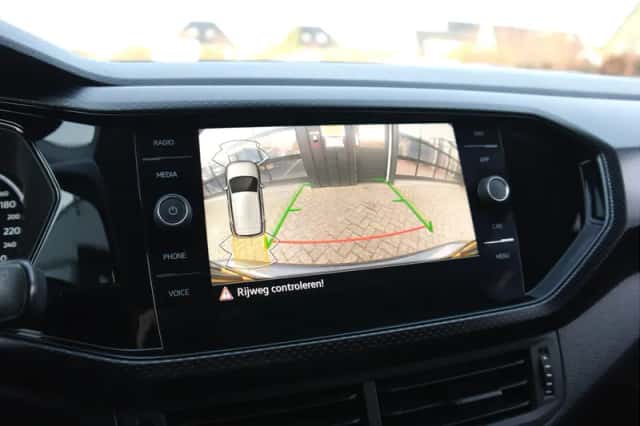 Volkswagen T-Cross (2022) thumbnail 14
