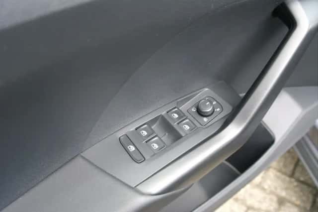 Volkswagen T-Cross (2022) thumbnail 29