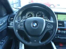 BMW X4 (2016) thumbnail 15