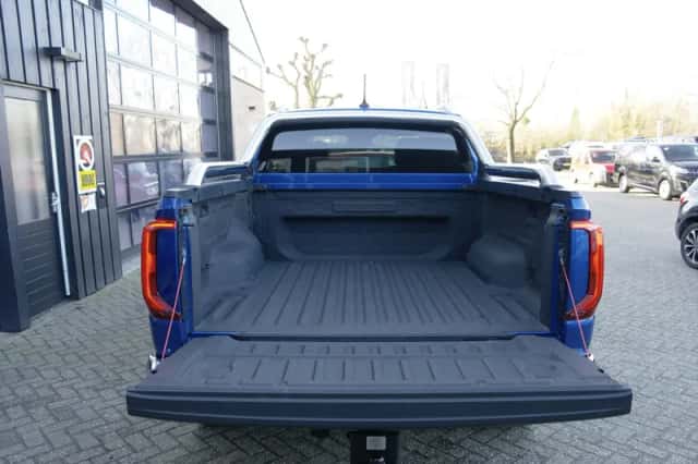 Volkswagen Amarok (2024) thumbnail 35