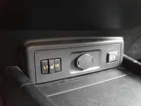 Toyota Prius+ (2018) thumbnail 35