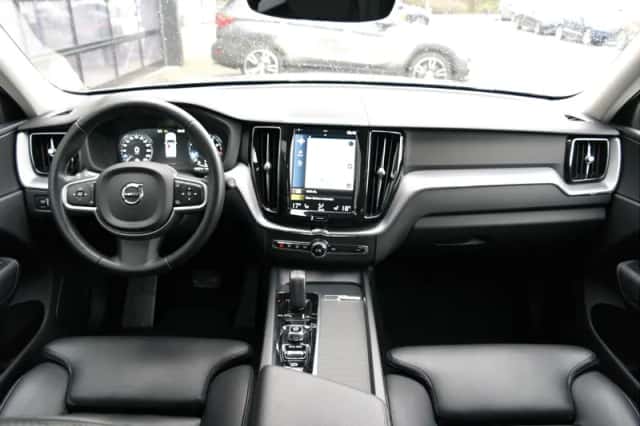Volvo XC60 (2020) thumbnail 26