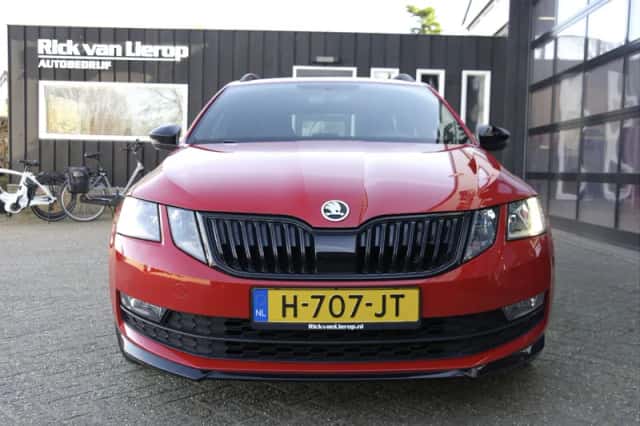 Škoda Octavia (2020) thumbnail 29
