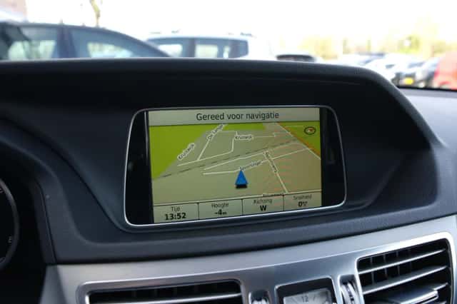 Mercedes-Benz E-Klasse (2015) thumbnail 12