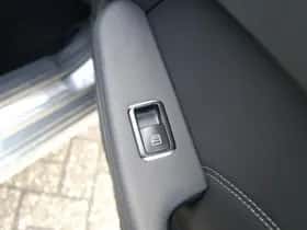 Mercedes-Benz E-Klasse thumbnail 28