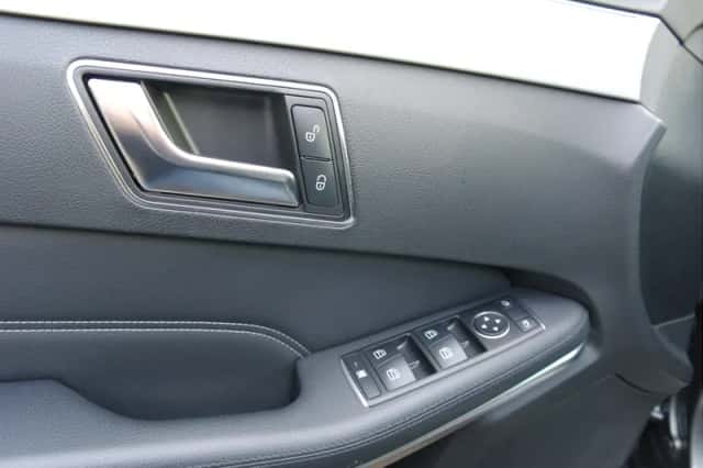Mercedes-Benz E-Klasse (2015) thumbnail 32