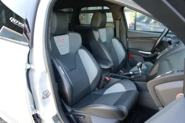 Ford Focus (2015) thumbnail 2