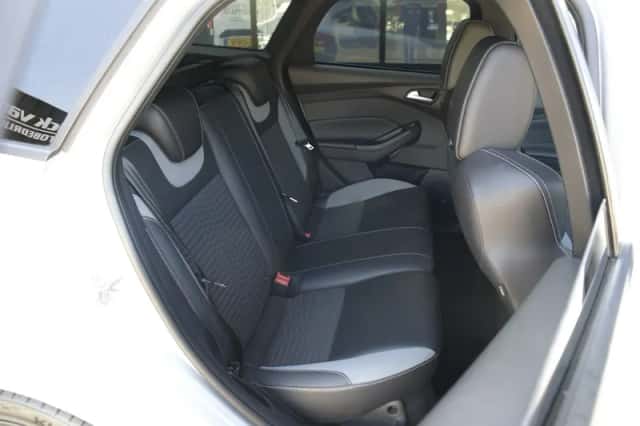 Ford Focus (2015) thumbnail 30