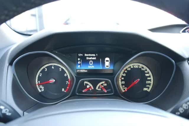 Ford Focus (2015) thumbnail 7