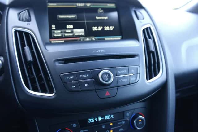 Ford Focus (2015) thumbnail 10