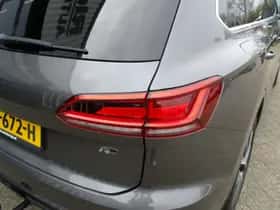 Volkswagen Touareg (2018) thumbnail 32