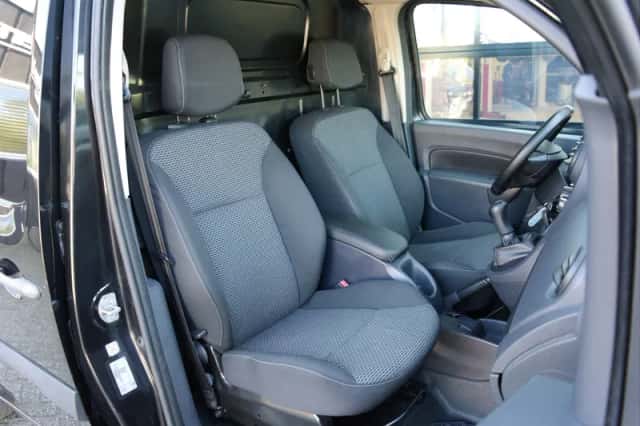 Mercedes-Benz Citan (2018) thumbnail 2