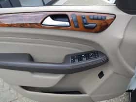 Mercedes-Benz ML-Klasse (2015) thumbnail 14