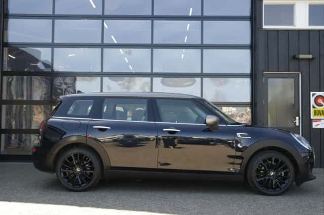 MINI Clubman (2021) thumbnail 4