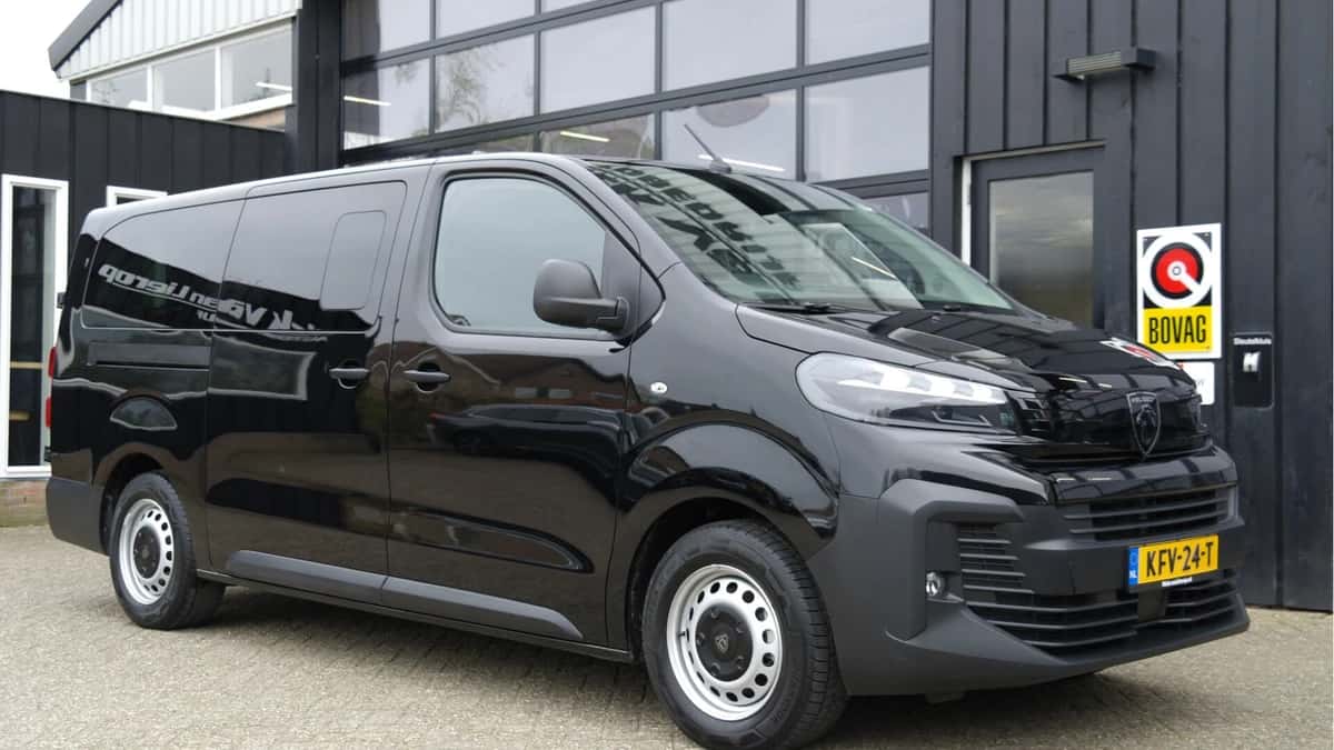 Peugeot E-Expert (2025) — foto 1