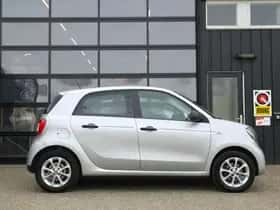 Smart Forfour (2018) thumbnail 2