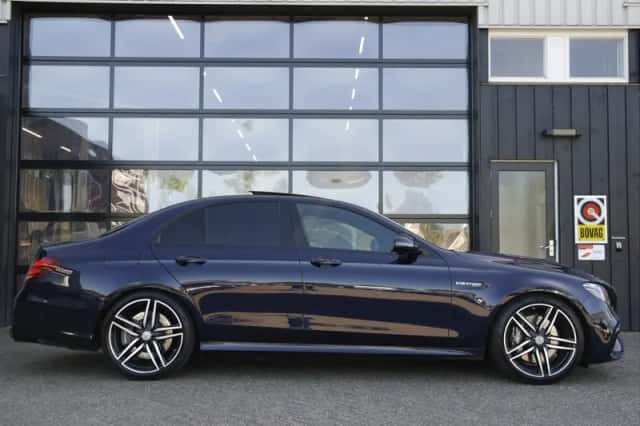 Mercedes-Benz E-Klasse (2017) thumbnail 4