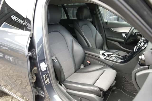 Mercedes-Benz C-Klasse (2014) thumbnail 2