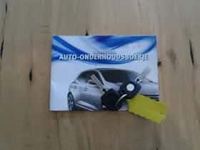 Volkswagen Polo (2011) thumbnail 13