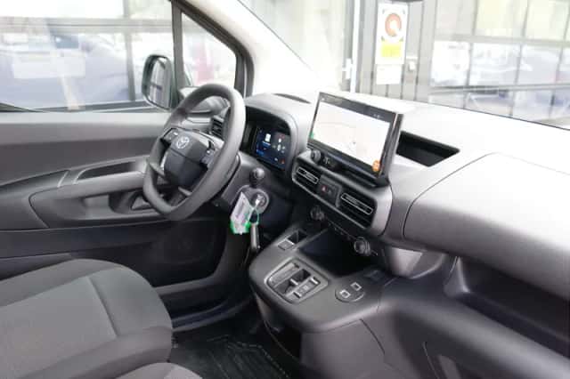 Toyota Proace (2025) thumbnail 6
