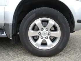 Toyota Land Cruiser (2004) thumbnail 21
