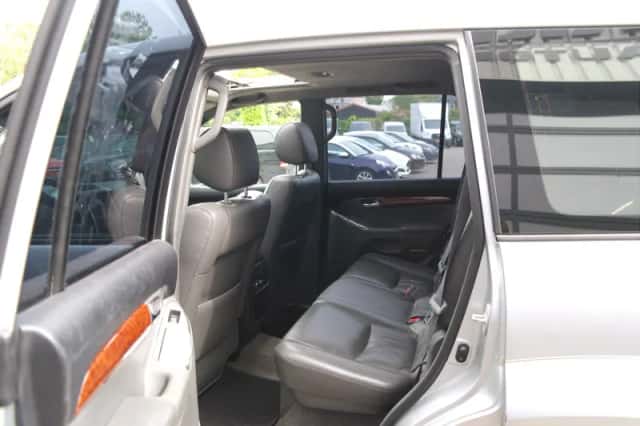 Toyota Land Cruiser (2004) thumbnail 30