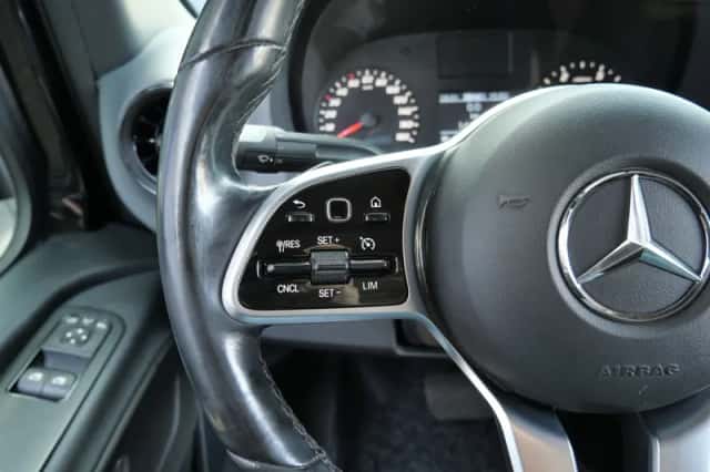 Mercedes-Benz Sprinter (2021) thumbnail 14