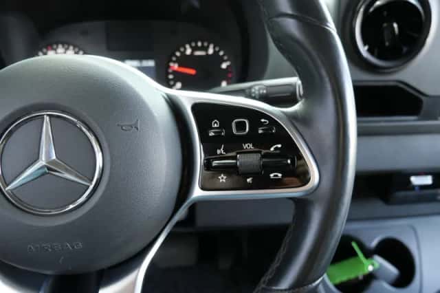Mercedes-Benz Sprinter (2021) thumbnail 15